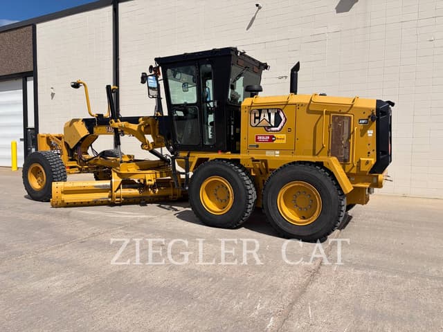 Image of Caterpillar 140GC equipment image 3