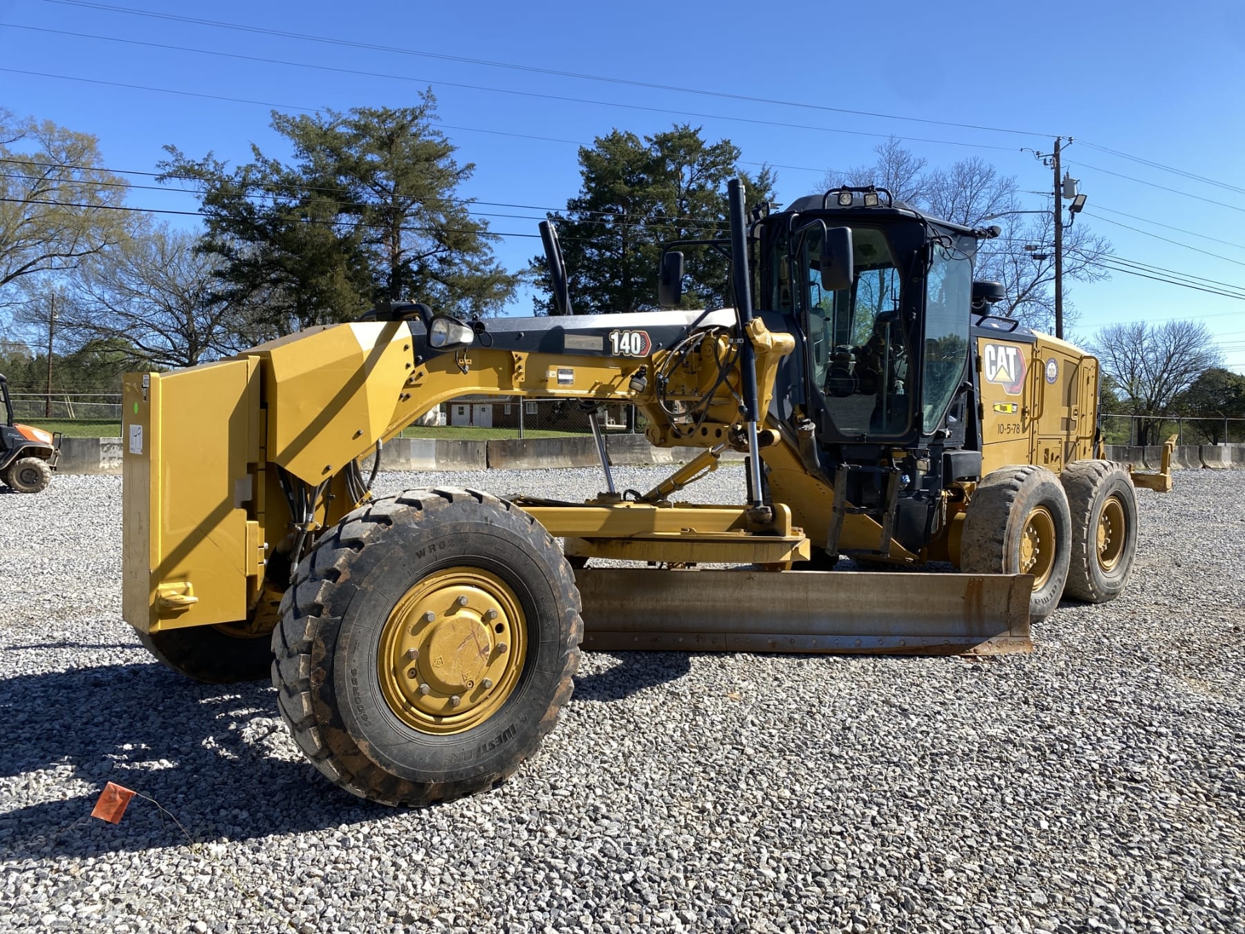 2021 Caterpillar 140 Equipment Image0