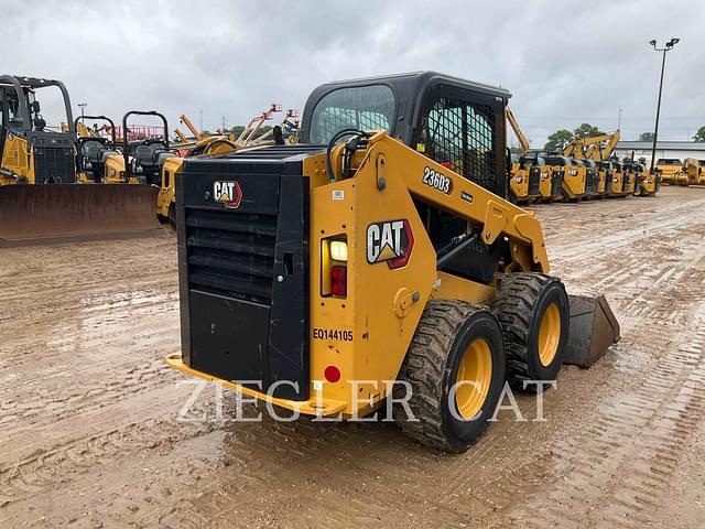 Image of Caterpillar 236D3 equipment image 4