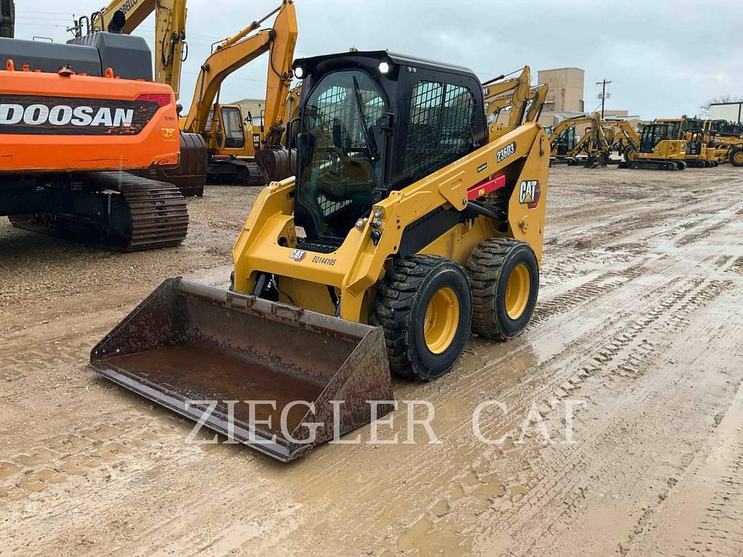Image of Caterpillar 236D3 Primary image