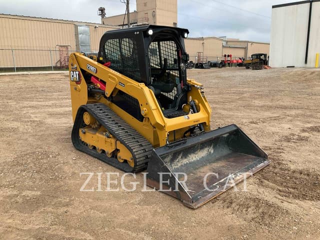 Image of Caterpillar 239D3 equipment image 1