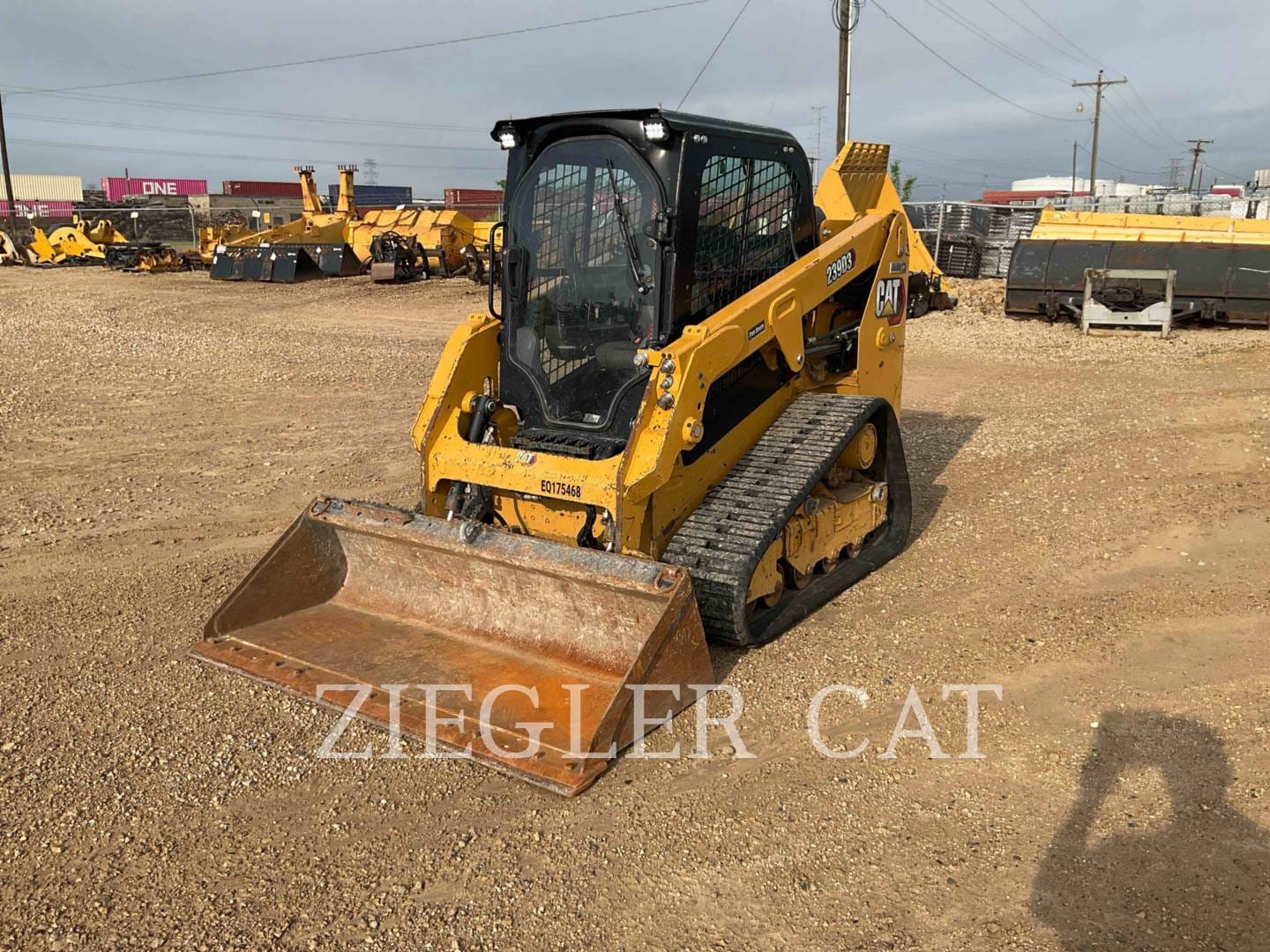 2021 Caterpillar 239D3 Equipment Image0