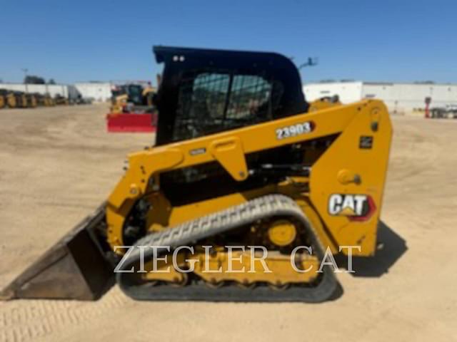Image of Caterpillar 239D3 equipment image 2