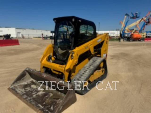 Image of Caterpillar 239D3 equipment image 2