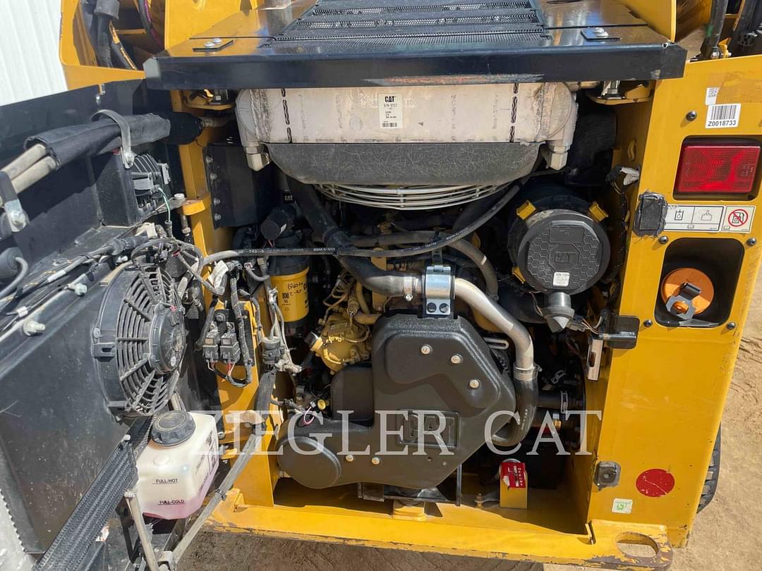 Image of Caterpillar 239D3 Primary image