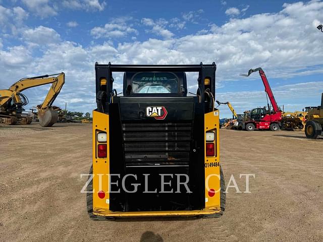 Image of Caterpillar 242D3 equipment image 3