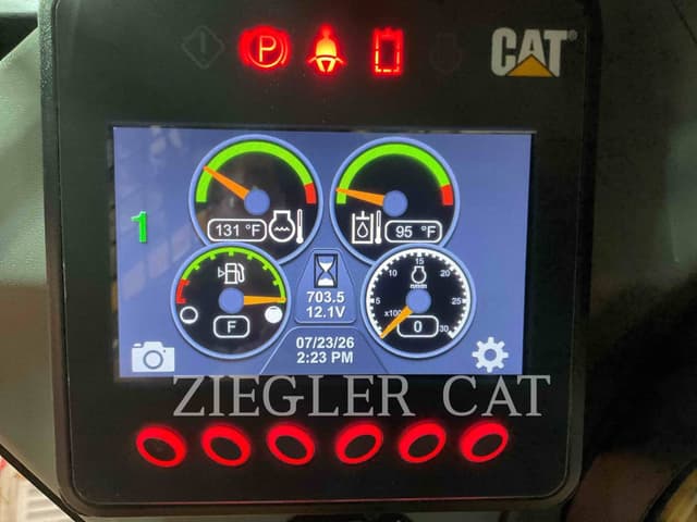 Image of Caterpillar 246D3 equipment image 4