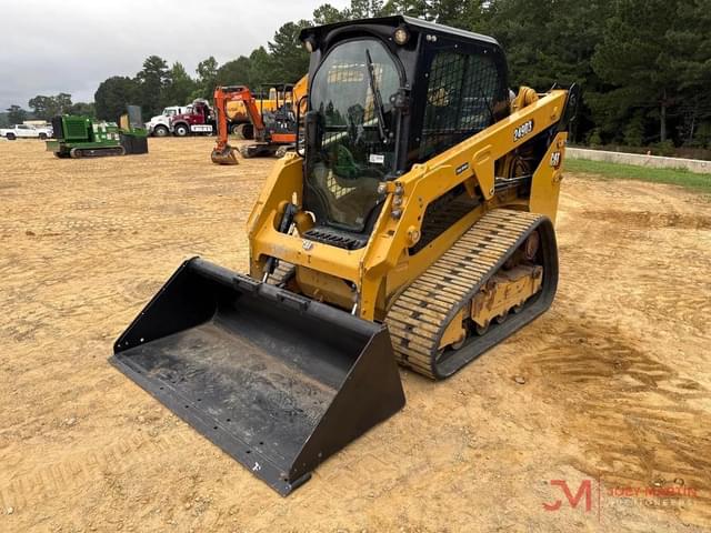 Image of Caterpillar 249D3 equipment image 3
