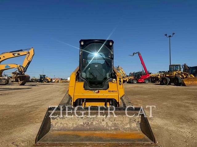 Image of Caterpillar 259D3 equipment image 4