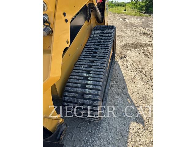 Image of Caterpillar 259D3 equipment image 4
