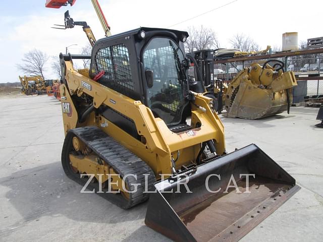 Image of Caterpillar 259D3 equipment image 4