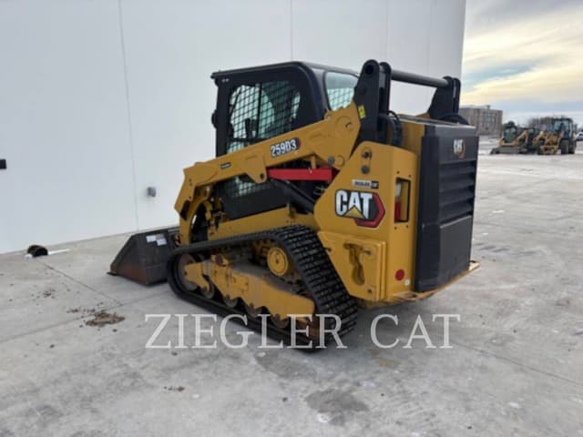 Image of Caterpillar 259D3 equipment image 3