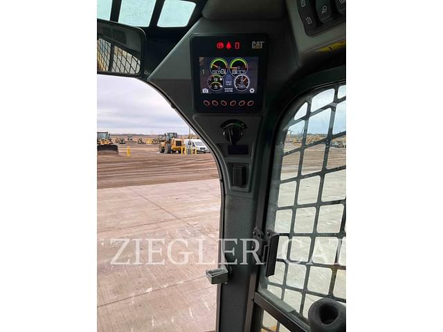 Image of Caterpillar 259D3 equipment image 4