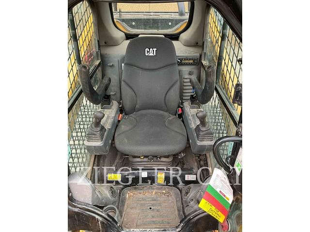 Image of Caterpillar 259D3 equipment image 1