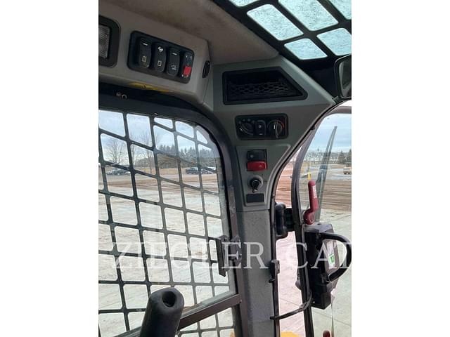 Image of Caterpillar 259D3 equipment image 4