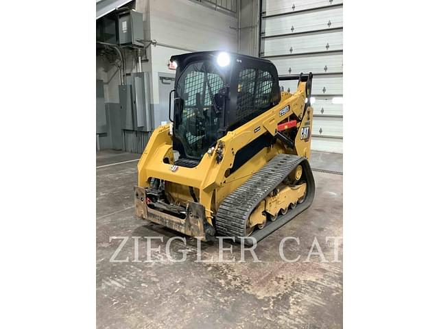 Image of Caterpillar 259D3 equipment image 4