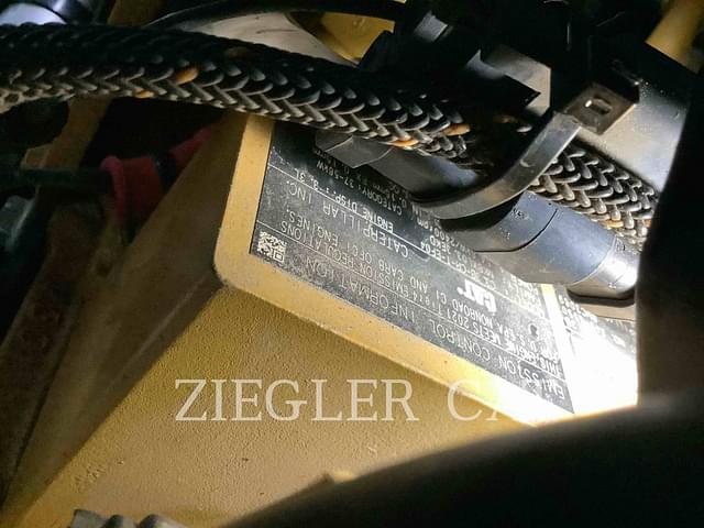 Image of Caterpillar 259D3 equipment image 2
