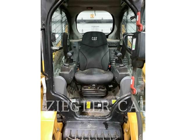Image of Caterpillar 259D3 equipment image 3