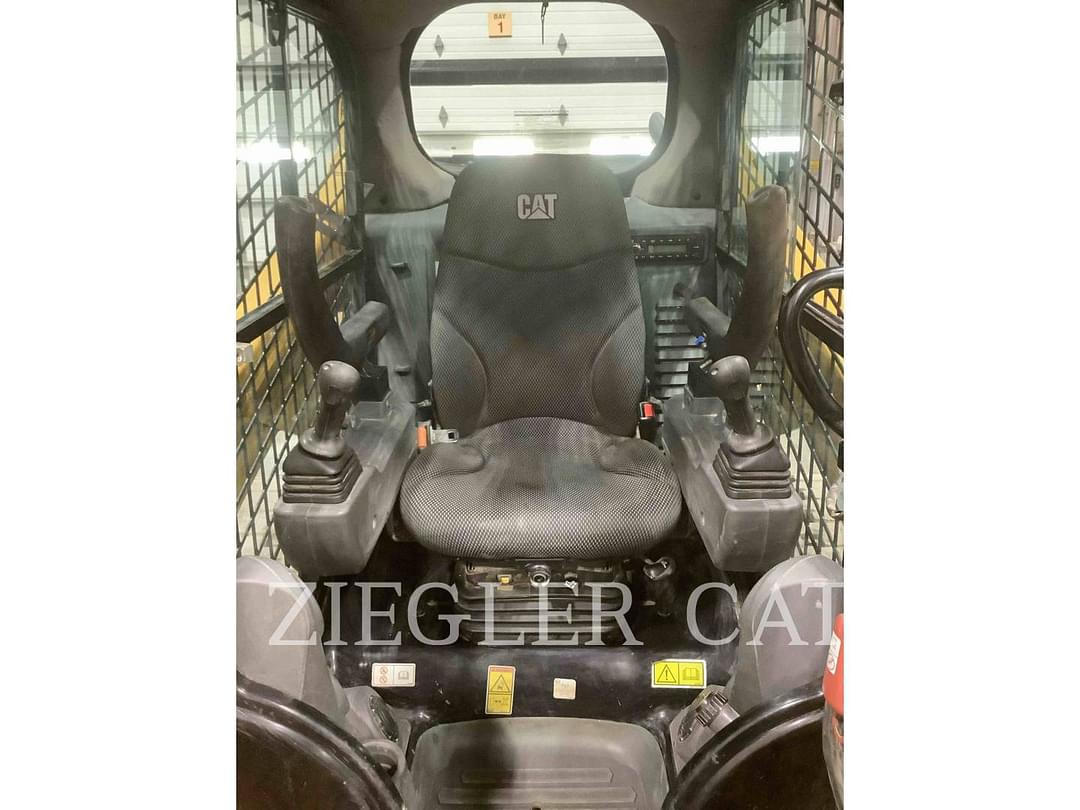Image of Caterpillar 259D3 Image 0