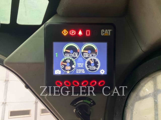 Image of Caterpillar 259D3 equipment image 4