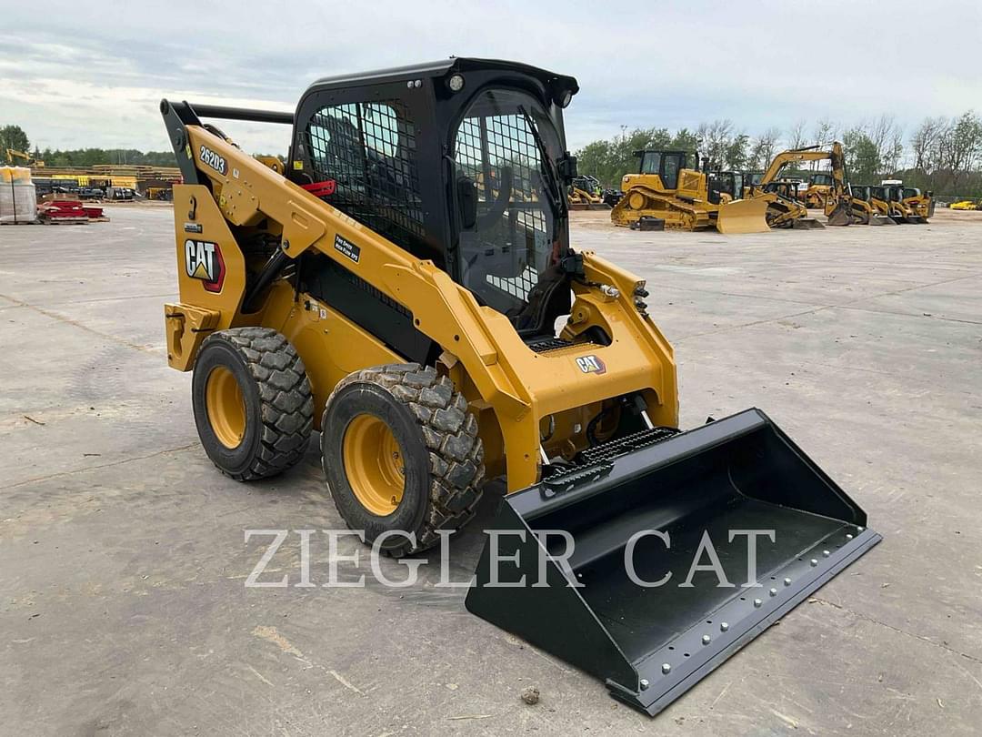 Image of Caterpillar 262D3 Primary image