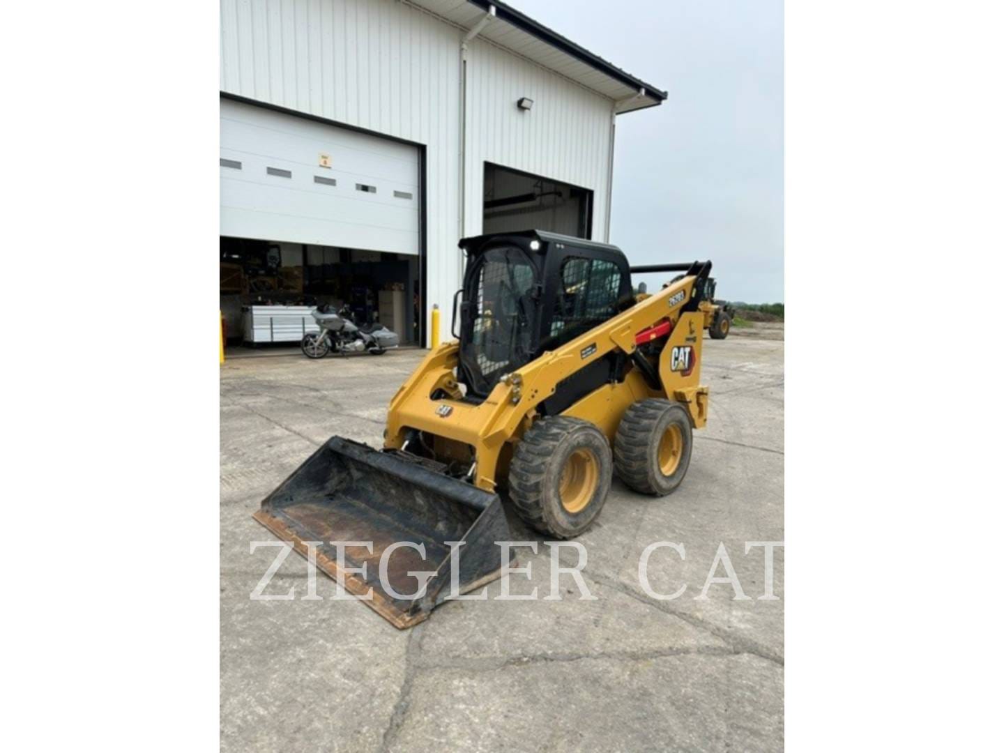 2021 Caterpillar 262D3 Equipment Image0