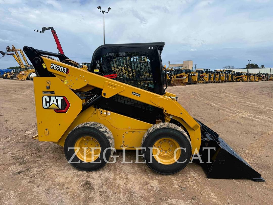 Image of Caterpillar 262D3 Primary image