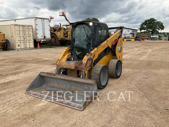 Image of Caterpillar 262D3 equipment image 3