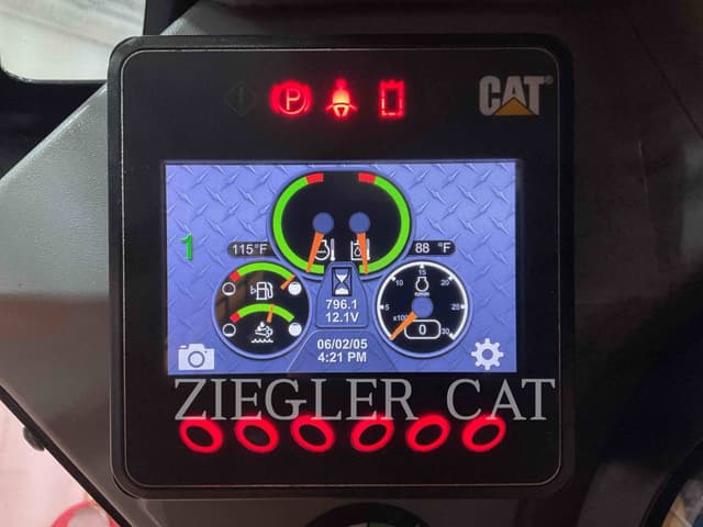 Image of Caterpillar 272D3 equipment image 4