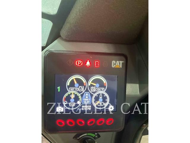 Image of Caterpillar 289D3 equipment image 4