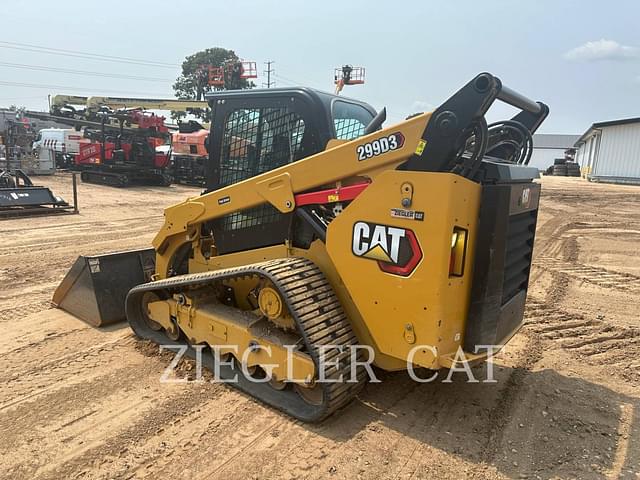 Image of Caterpillar 299D3 equipment image 3