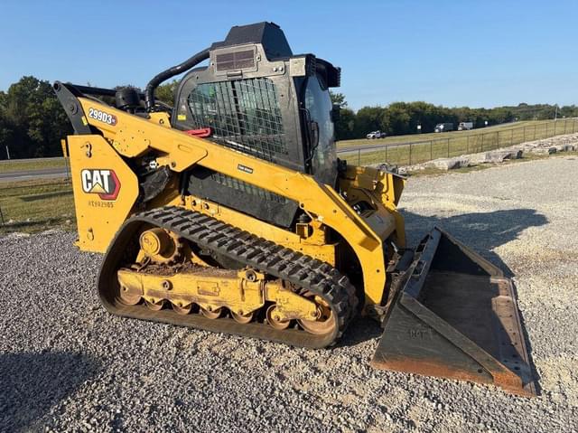 Image of Caterpillar 299D3 equipment image 2