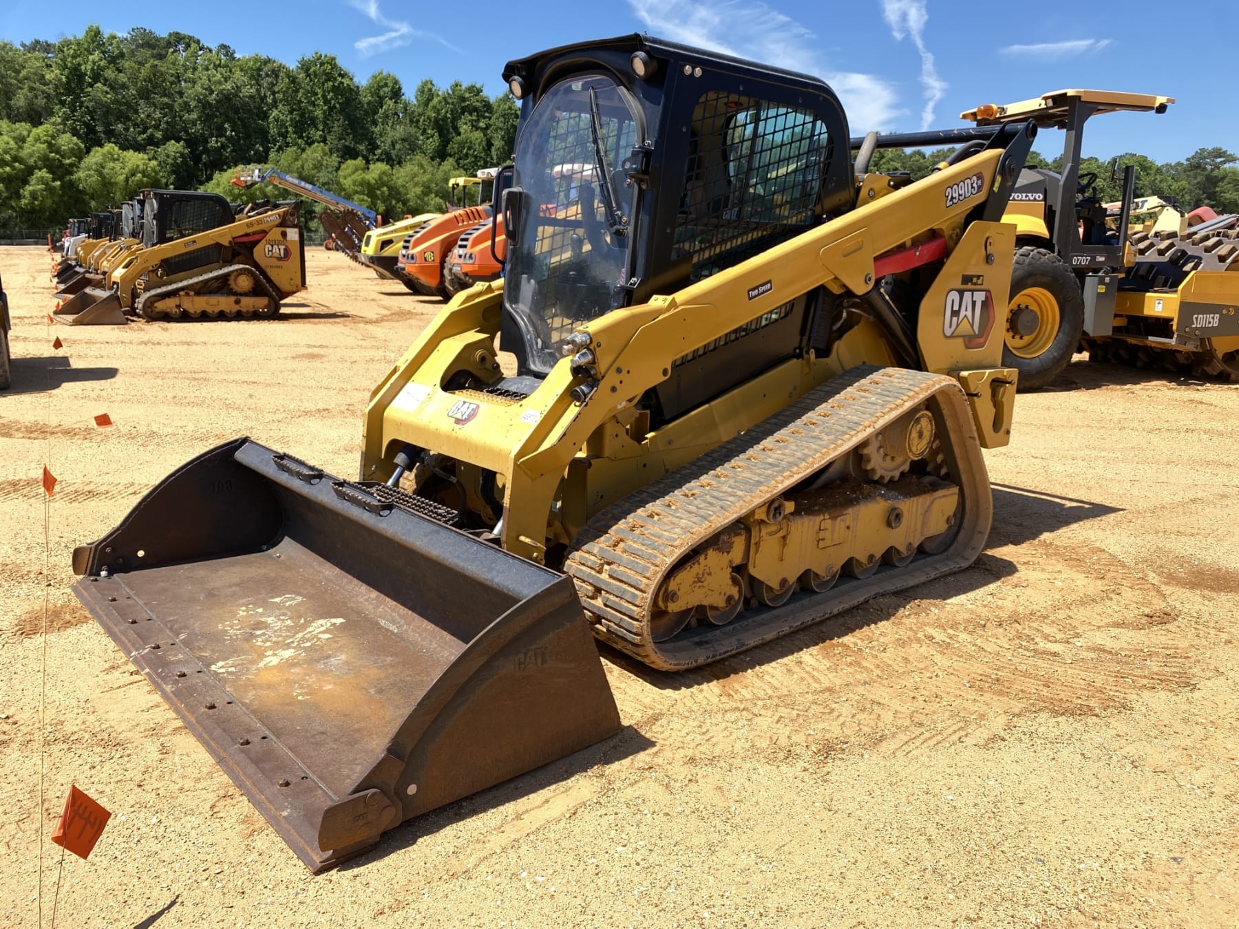 2021 Caterpillar 299D3XE Equipment Image0