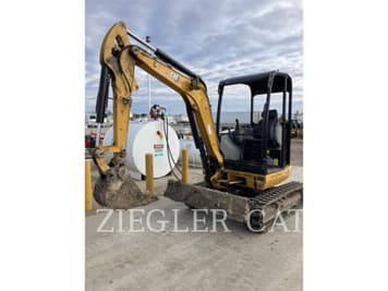 Main image Caterpillar 302.7D CR