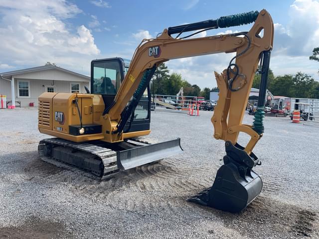 Image of Caterpillar 305.5E2 equipment image 4