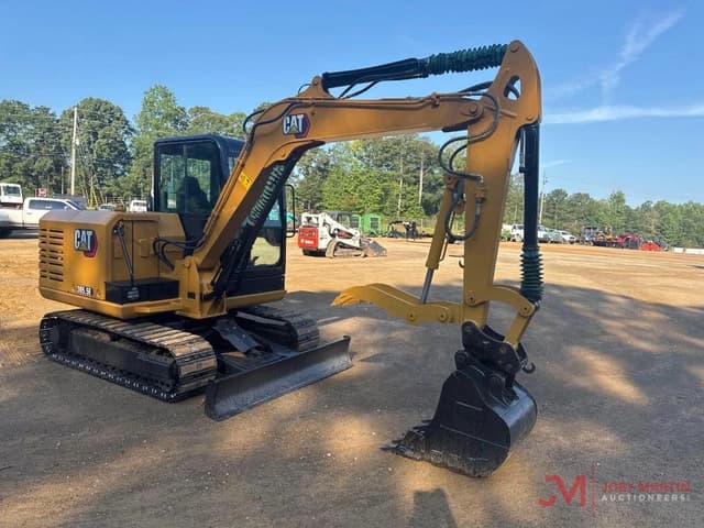 Image of Caterpillar 305.5E equipment image 2