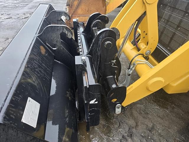 Image of Caterpillar 420 equipment image 2