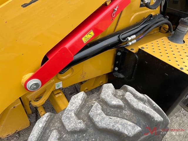 Image of Caterpillar 420XE equipment image 3