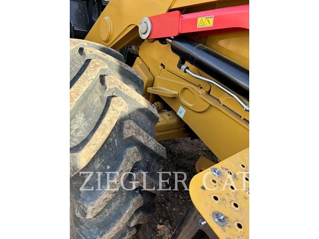 Image of Caterpillar 440 equipment image 1