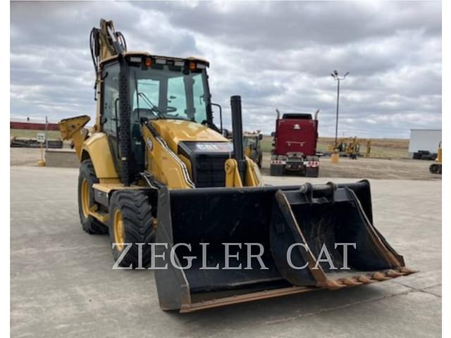 Image of Caterpillar 440 equipment image 3