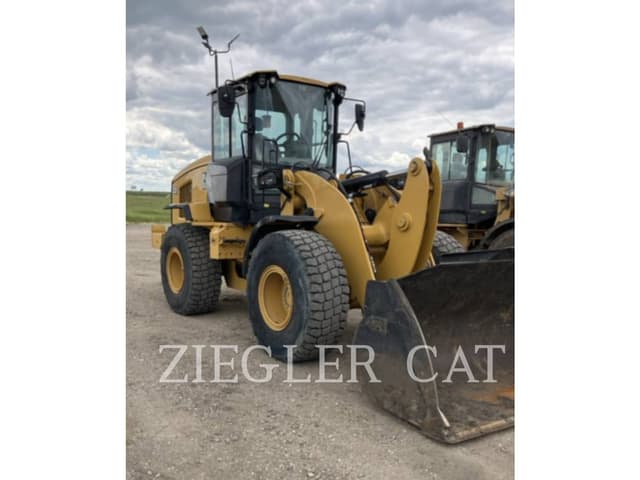 Image of Caterpillar 926M equipment image 1