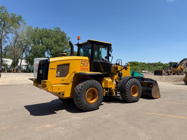 Image of Caterpillar 930M equipment image 2