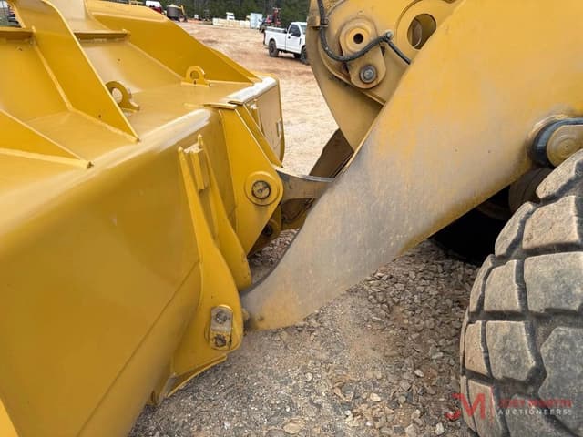 Image of Caterpillar 950GC equipment image 4