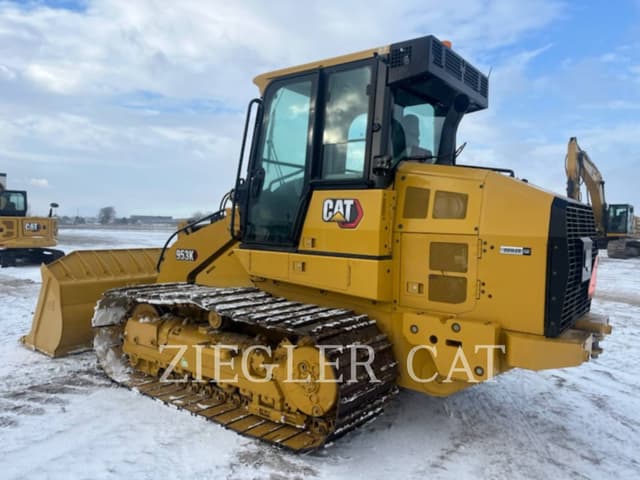 Image of Caterpillar 953K equipment image 3