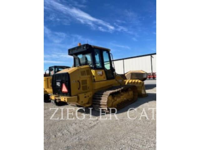 Image of Caterpillar 953K equipment image 2