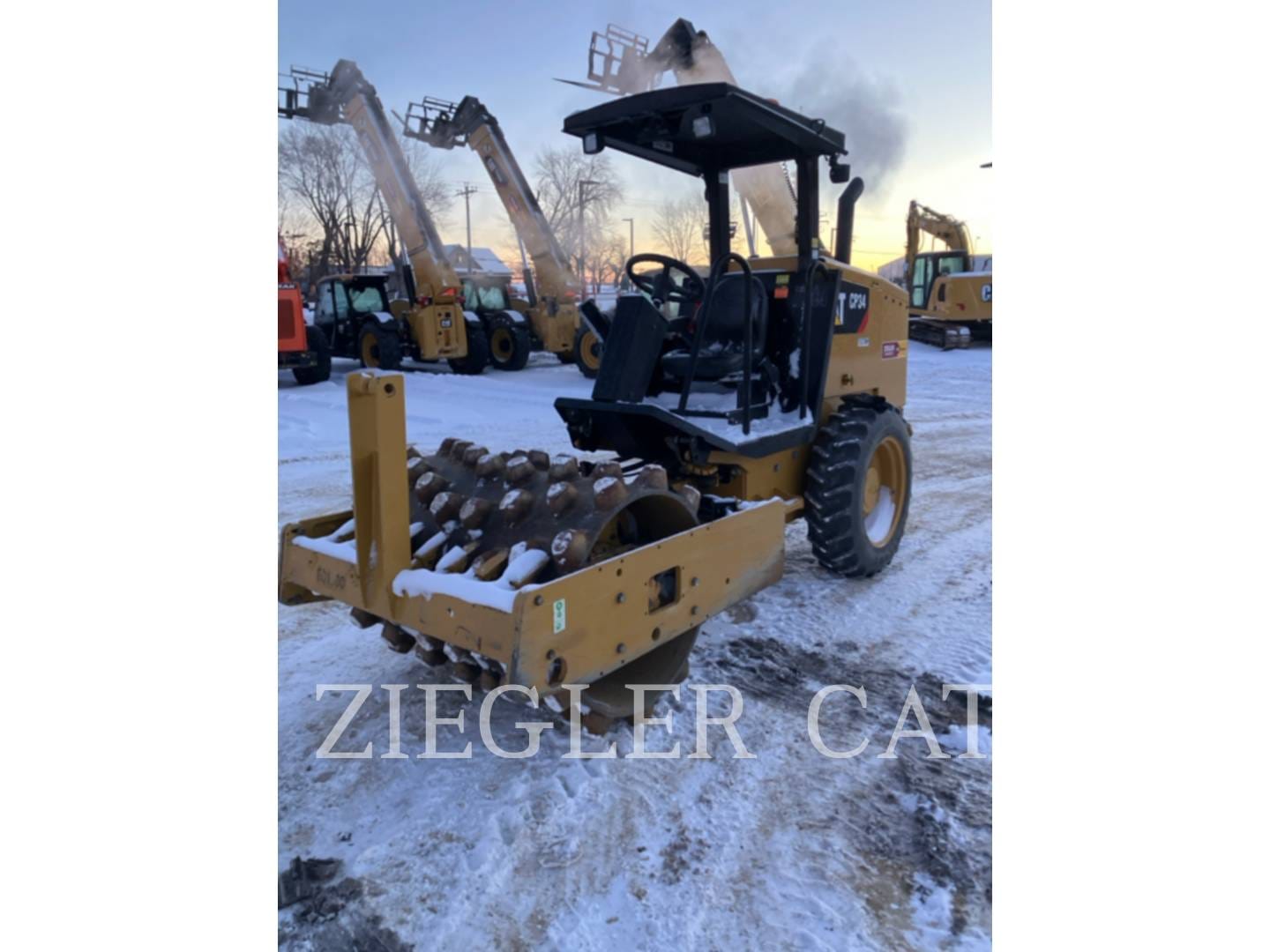 2021 Caterpillar CP34 Equipment Image0