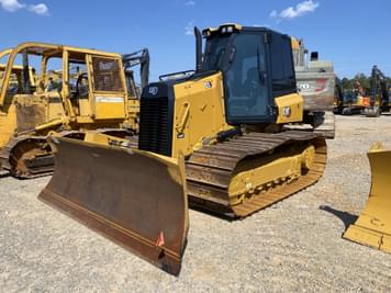 Main image Caterpillar D3