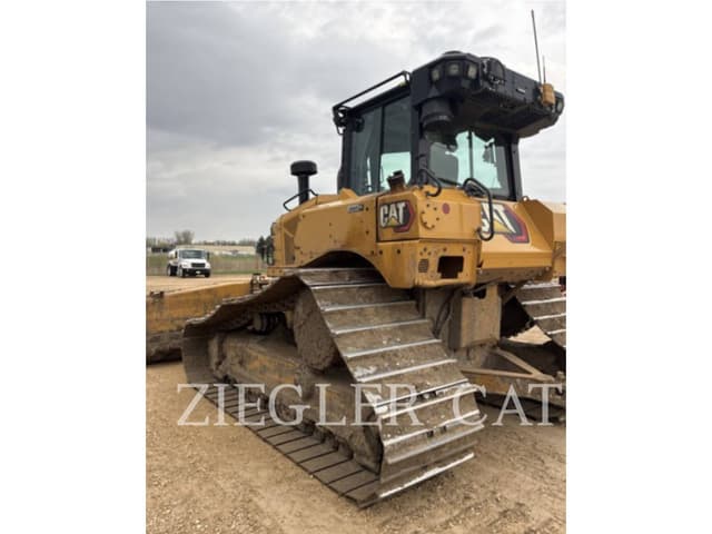 Image of Caterpillar D6XE equipment image 3