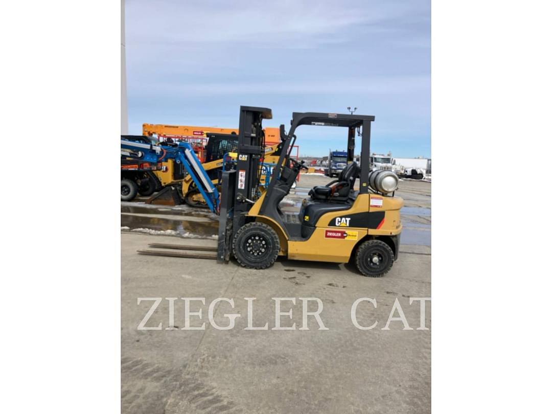 Image of Caterpillar GP25 Image 0