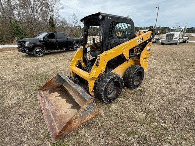 Image of Caterpillar 232D3 Primary image